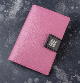 Обложка для паспорта со стразами Parfum Pink